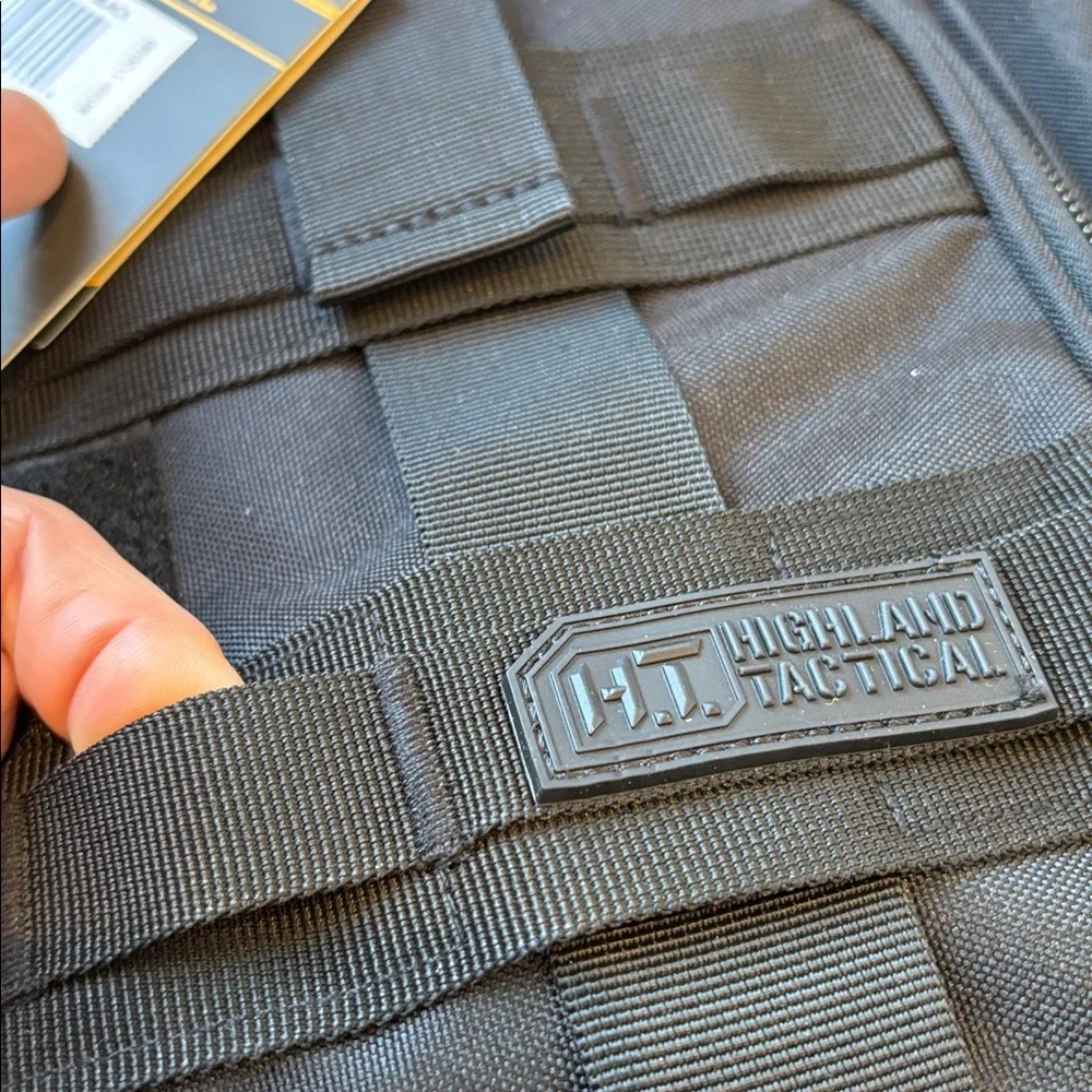 Highland Tactical Winchester Duffle,Molle Webbing,removable straps,compartments